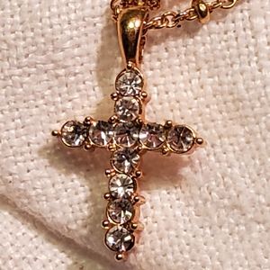 AVON Goldtone SH Stamped Crystal Cross Vintage Minty